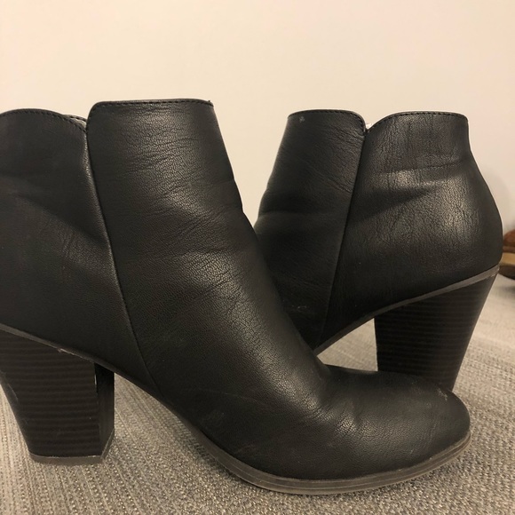 Booties - Picture 5 of 5